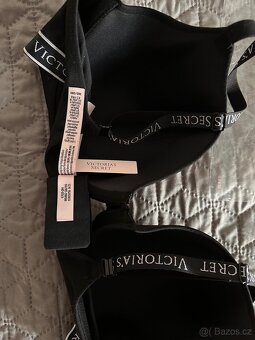 Podprsenka Victoria’s Secret vel. 36 D - 2