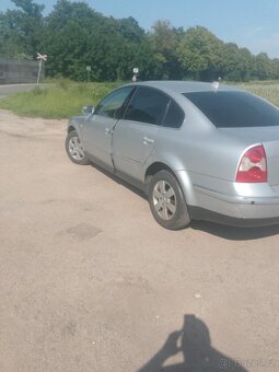 Volkswagen Passat - 2
