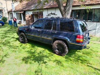 Jeep grand Cherokee ZJ 5.2 - 2