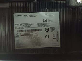 Samsung UE50NU7442U – na náhradní díly nebo opravu - 2