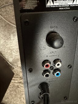 Logitech 2x repro a 1x Subwoofer, ovládání hlasitosti - 2