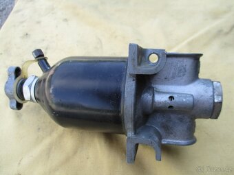 Odlučovač oleje Praga V3S Zetor - 2