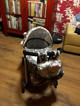 Dětský kočárek - 2