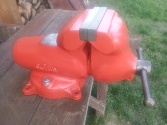 Svěrák York 150A - nové čelisti. - 2