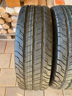 4 letní pneumatiky 215/70/15C Continental - 2