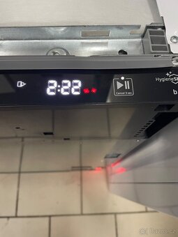 Nepoužitá myčka Beko BDIN36530 - 2