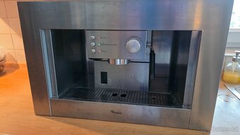 Vestavěný pákový kávovar - 2