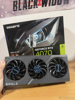 GIGABYTE GeForce RTX 4070 EAGLE OC 12G - 2
