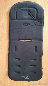 Vložka do kočárku Memory Black Petite Mars - 2