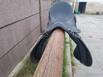 Sedlo na širokého koně - 2