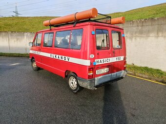 Renault Trafic 2,5D dodávka - 2