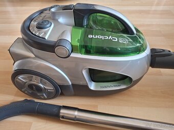 Vysavač Sencor - 2