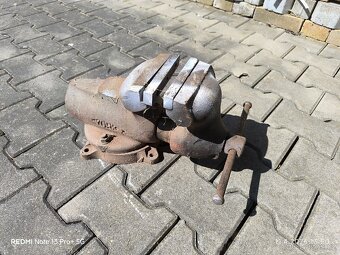 Svěrák York 150 - 2