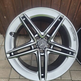 Sada disků Mercedes Benz C 63AMG /Dvourozměrné/ 19´ - 2