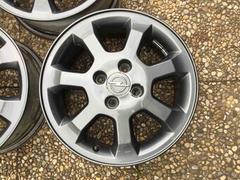sada alu disků Opel 4x100 6x15 Et49 - 2