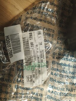 Základna motoru sekačky Gardena Powermax 36e - 2