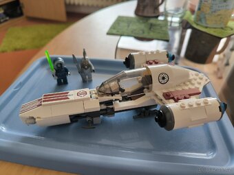 LEGO Star Wars 8085 Freeco Speeder - kompletní - 2
