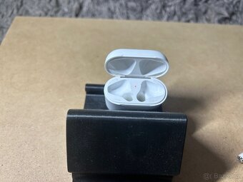 AirPods 2019 - 2