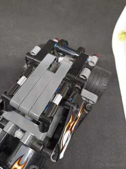 Autíčka technic lego originál 4ks - 2