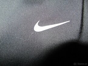 Crop top Nike vel.M -L - 2
