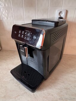 Plnoautomatický kávovar Philips Lattego - 2