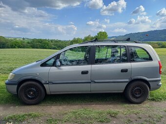 Opel Zafira A - 2