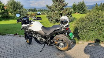 Suzuki v strom 650 xt - 2