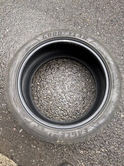 Prodám letní pneu 285/40 r21 - 2