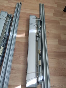 Žaluzie Isotra na střešní okno Velux GLZ M08 - 2
