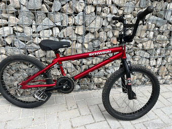 Freestyle BMX kolo Schwinn - 2