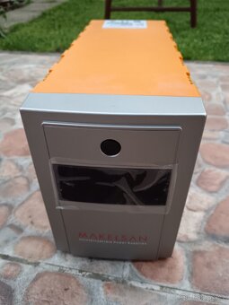 UPS - 2