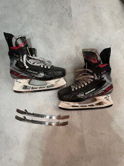 Hokejové brusle Bauer Vapor 2X Pro – velikost 7 EE(Eu 42) - 2