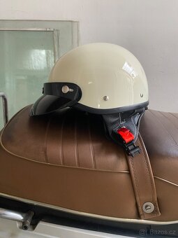 Helma na motorku/skutr NOVA - 2
