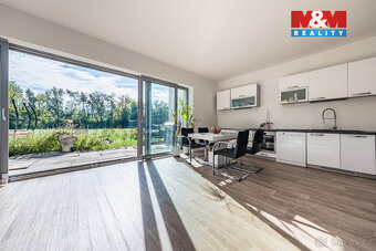 Prodej rodinného domu, 134 m², Veleň, ul. Na Kocandě - 2