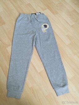 Tepláky & gatě šedé Majestic a Everlast vel. 140/146 - 2