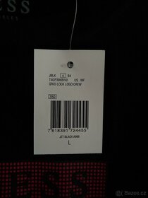Guess - pánské tričko. - 2