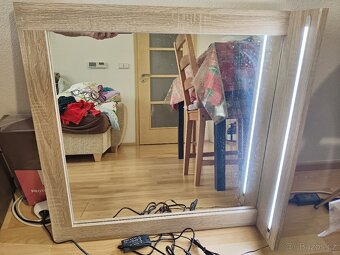 Prodám zrcadlo s LED osvětlením - 2