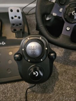 Logitech G920 volant, pedály a řadička Xbox/PC - 2