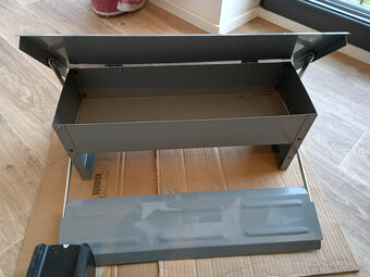 Nášlapné krmítko pro slepice - 2