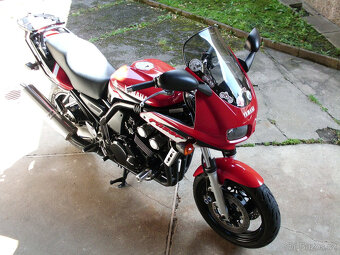 Yamaha Fazer 600 - 2