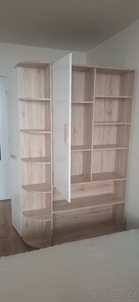 Rohová šatní skříň - 2