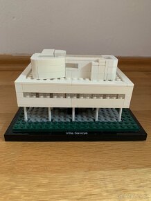 LEGO Architecture Villa Savoye - 2