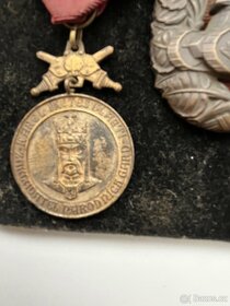 Odznaky Medaile, památka po vojákovi - 2