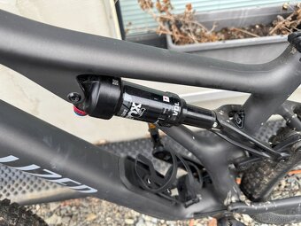 Horské kolo - SPECIALIZED - 2