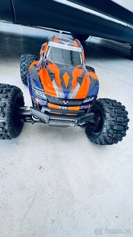 Traxxas Hoss 1:10 VXL 4WD RTR - 2