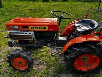 Malotraktor Kubota + jednoradličný pluh - 2