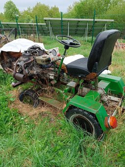 Prodám traktůrek – motor z Malucha - 2