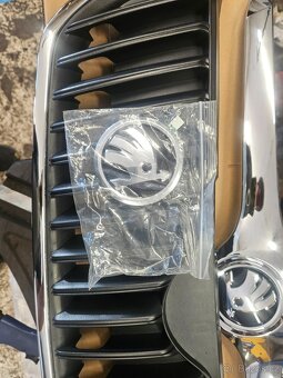 Skoda Superb 2 maska Facelift nova nepouzita original - 2