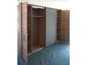 Luxusní skříň Graz - Divoký dub masiv 246 cm GERMANY - 2
