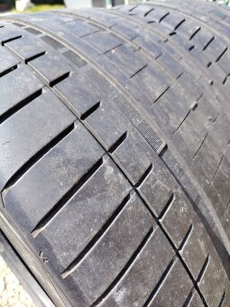 2 ks letních pneu Vredestein 355/25 ZR24 - 2